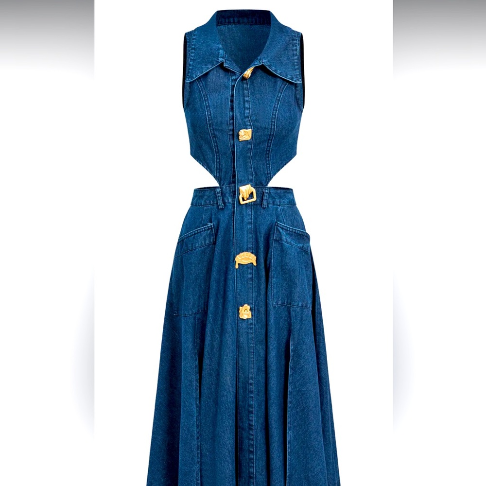 Denim cutout dress w/pockets